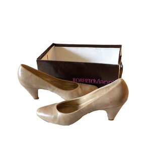 Euro 37 Roberto Vianni camel colour Pumps Size 6.5?